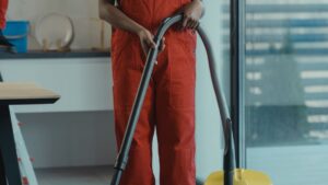 Airport Cleaner Jobs in Italy - High Salary - Apply For Latest Vacancies